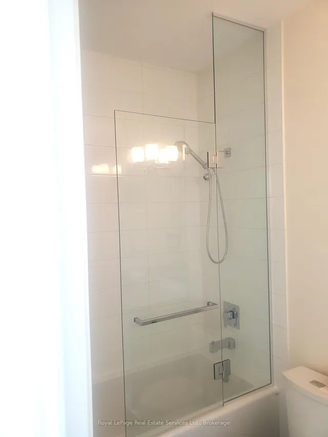 Additional image 27 of 59 Annie Craig Dr Unit 3702