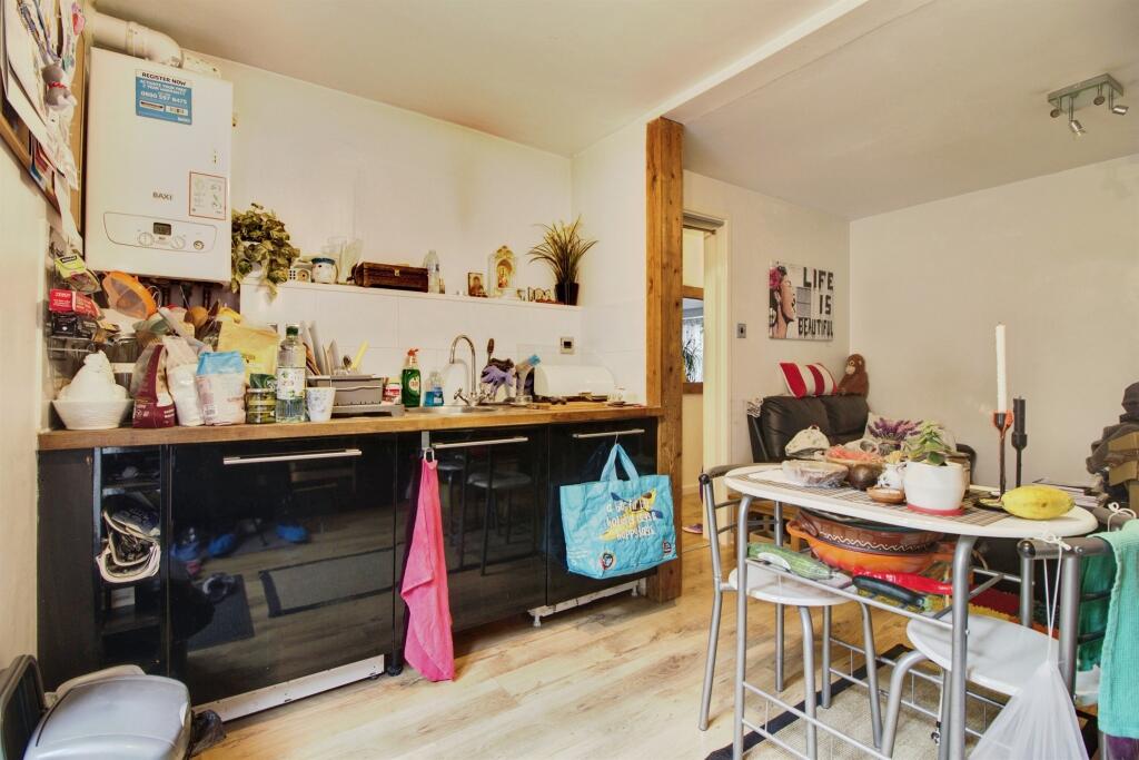 Additional image 6 of Woodhall Lane, Welwyn Garden City