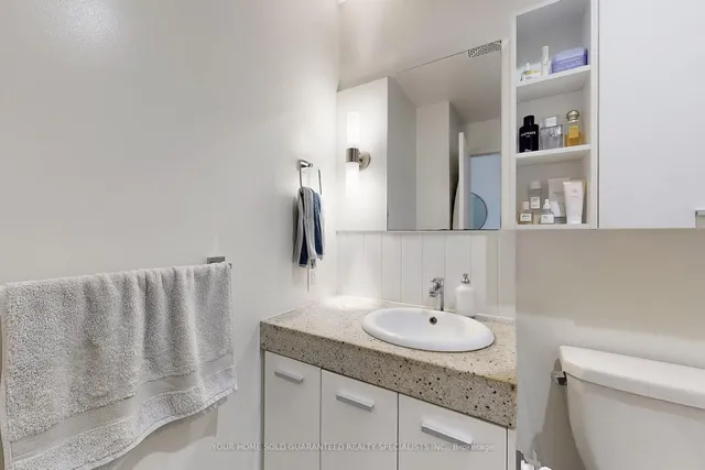 Additional image 21 of 33 Singer Crt Unit 1907