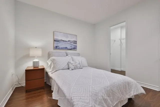 Additional image 23 of 47 Hays Blvd Unit 24