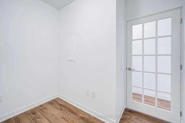 Additional image 23 of 395 Dundas St Unit 234