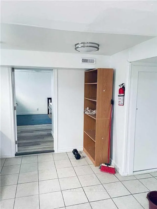 Additional image 12 of 3131 Churchill Ave