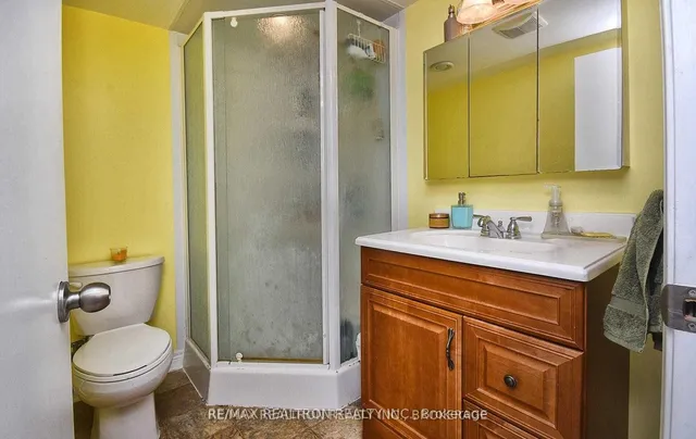 Additional image 33 of 74 Goulding Ave