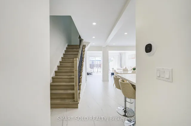 Additional image 11 of 81 Rakewood Cres