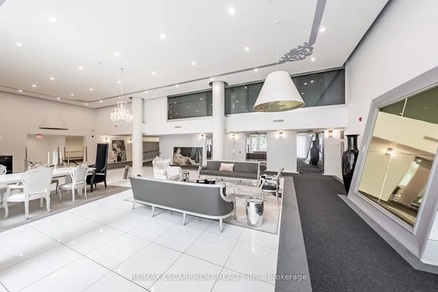 Additional image 7 of 75 Portland St Unit 428