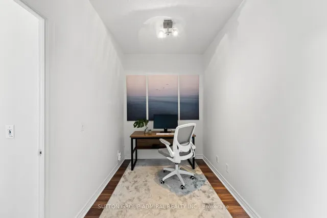 Additional image 12 of 51 Lower Simcoe St Unit 210