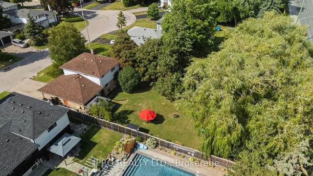 Additional image 49 of 47 Golf View Dr