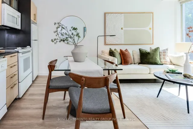 Additional image 23 of 350 Wellington St Unit 219