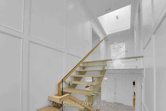 Additional image 18 of 203 Shaver Ave