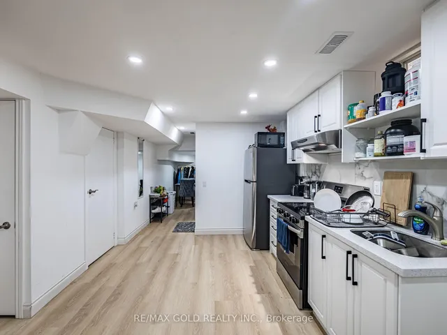 Additional image 30 of 15 Albery Rd