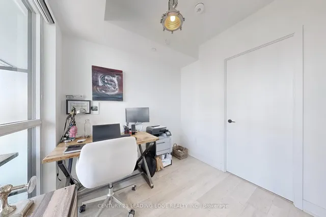 Additional image 24 of 50 George Butchart Dr Unit 507