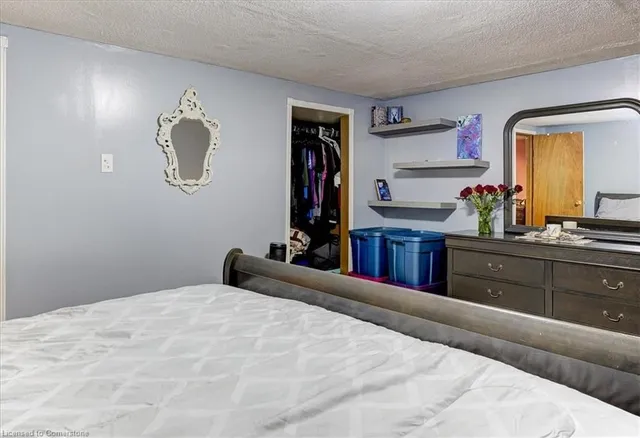 Additional image 35 of 8 Frances Ave