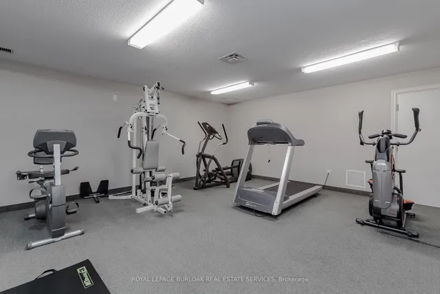 Additional image 20 of 1998 Ironstone Dr Unit 410