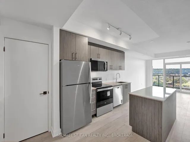 Additional image 12 of 2782 Barton St Unit 1418