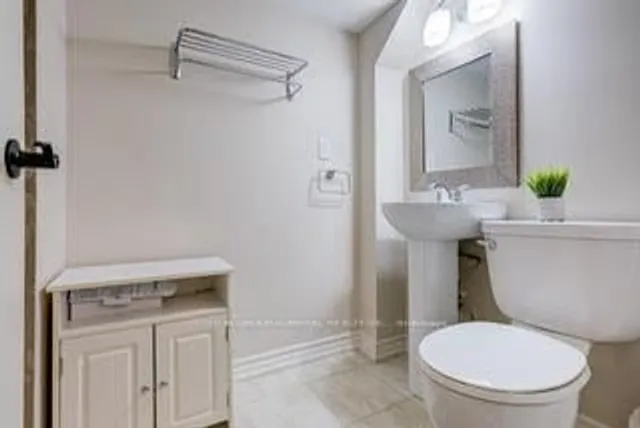 Additional image 39 of 103 Neilson Dr