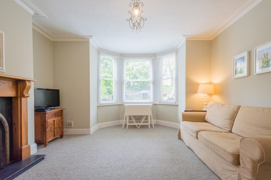 Additional image 2 of Prior Park Road - Garden flat in  Widcombe