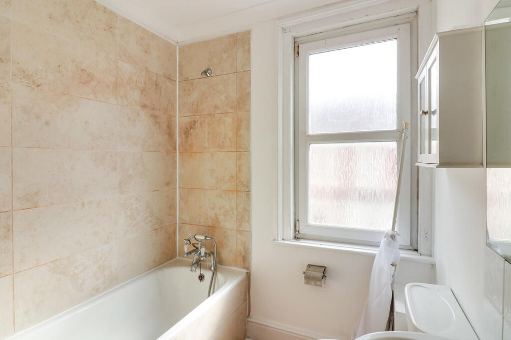 Additional image 12 of Locksbrook Road, Bath