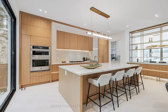 Additional image 21 of 105 Castle Hill Dr