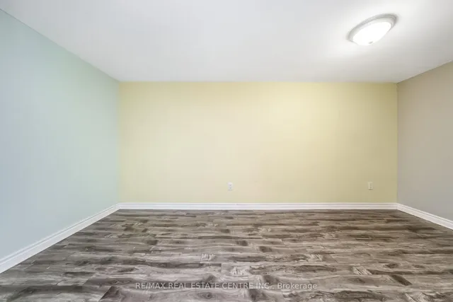 Additional image 35 of 9 Watson Cres