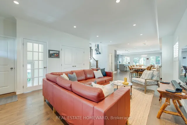 Additional image 5 of 52 Harewood Ave