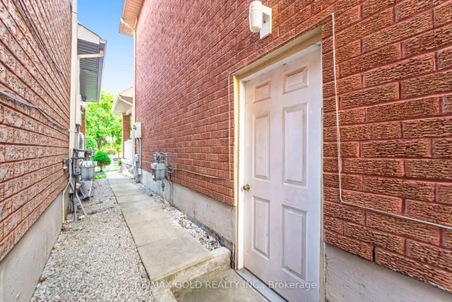 Additional image 35 of 52 Octillo Blvd