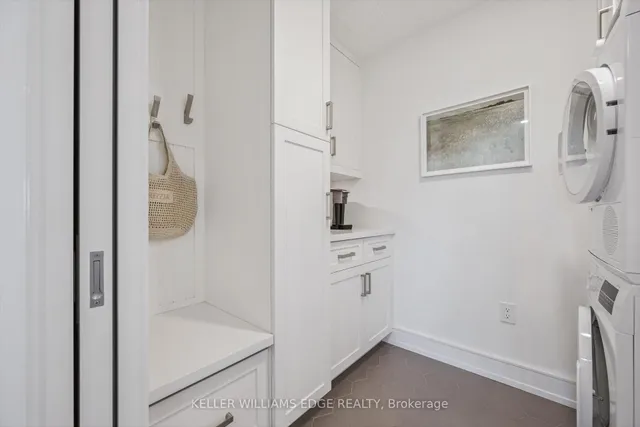 Additional image 19 of 2060 Lakeshore Rd Unit 508