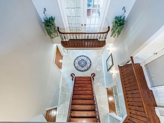 Additional image 37 of 1206 Glenashton Dr