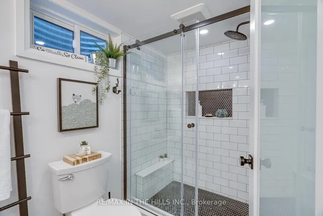 Additional image 27 of 32 Belfountain Crt