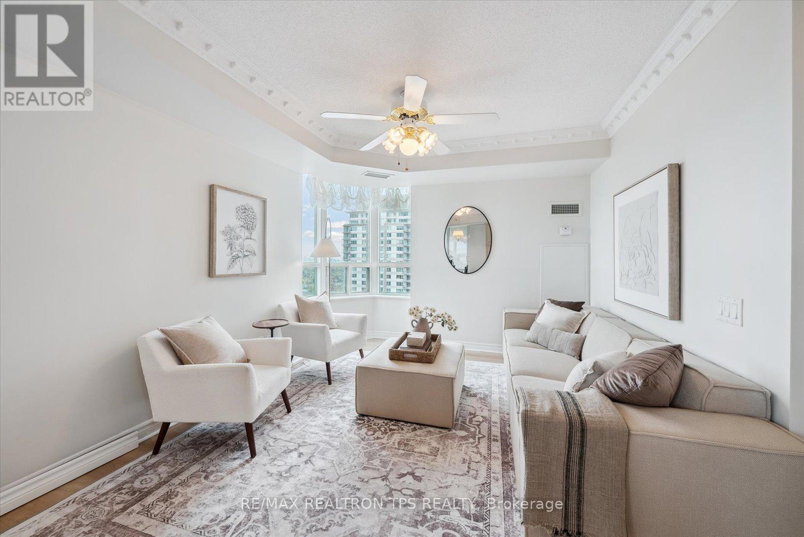 2402 - 61 TOWN CENTRE COURT|Toronto (Bendale), Ontario M1P5C5