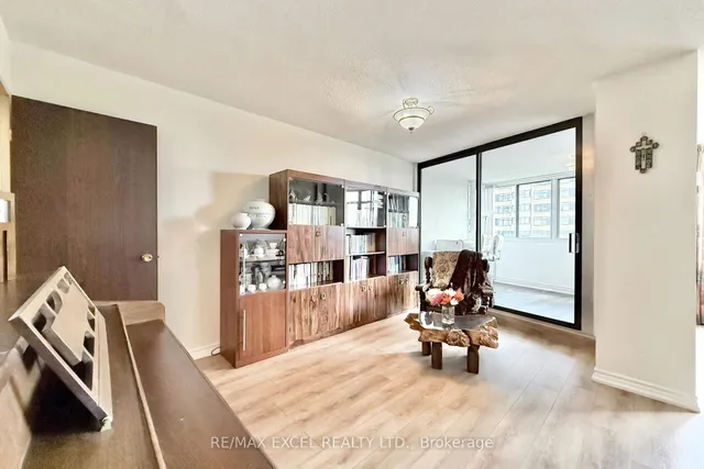 Additional image 10 of 1201 Steeles Ave Unit 501