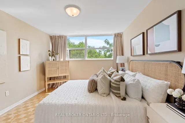 Additional image 16 of 3555 Bathurst St Unit 605