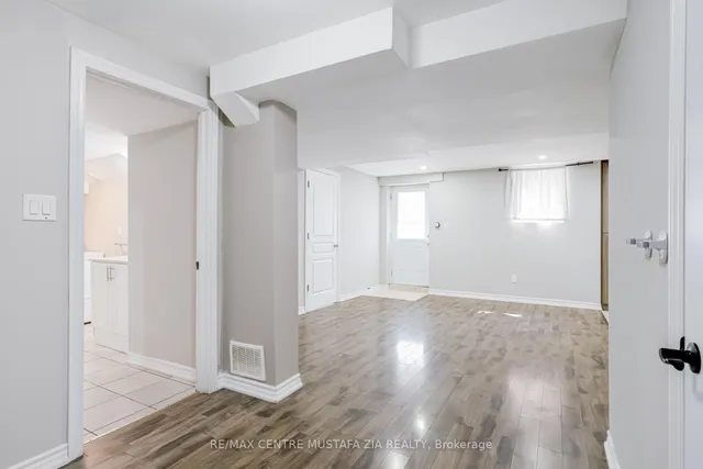 Additional image 42 of 562 Nairn Circ