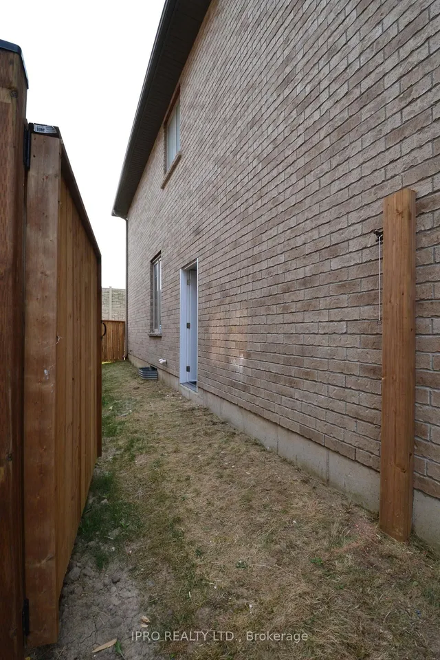 98 Shoreview Pl Unit 6