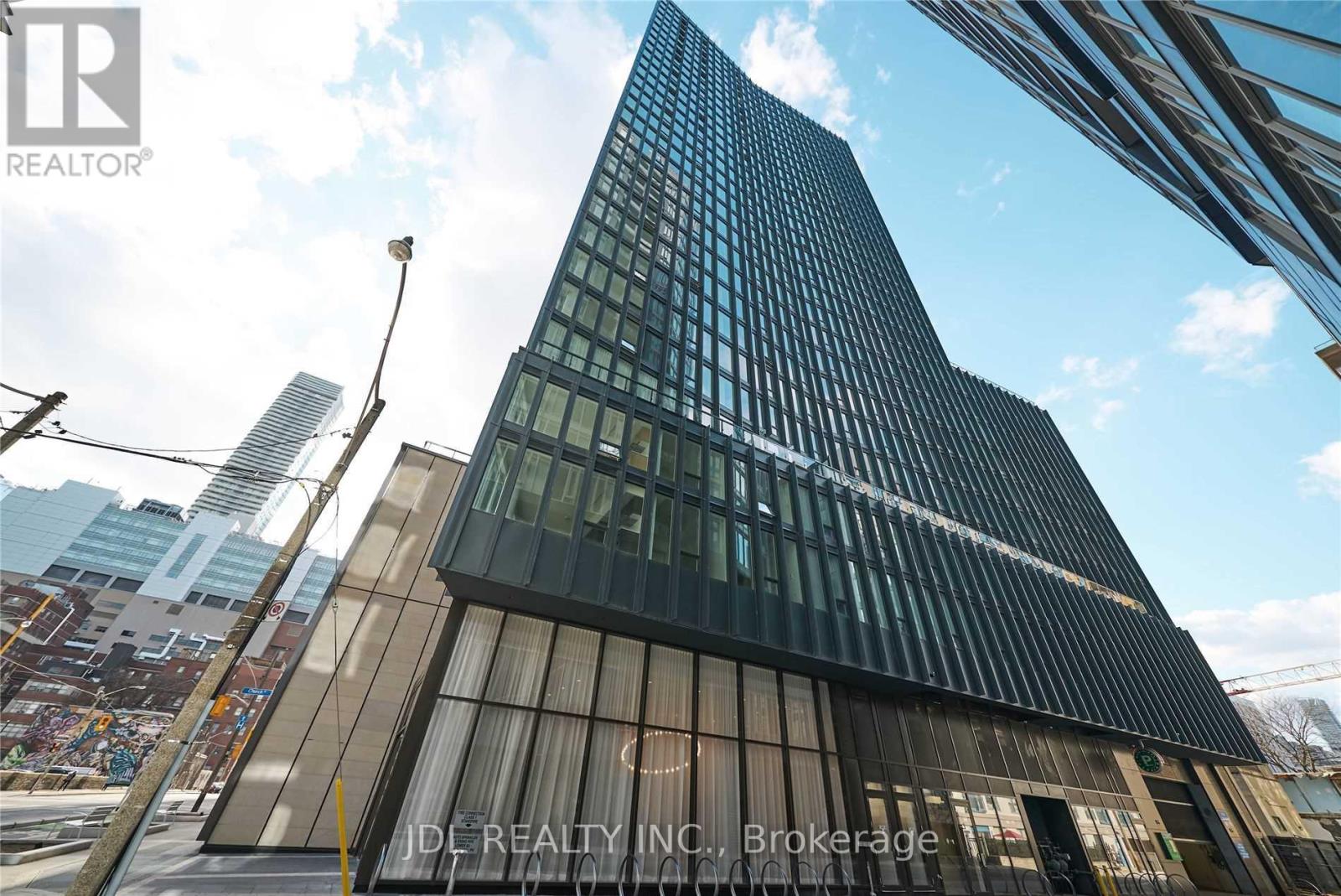 2106 MASTER RM - 60 SHUTER STREET|Toronto (Church-Yonge Corridor), Ontario M5B0B7