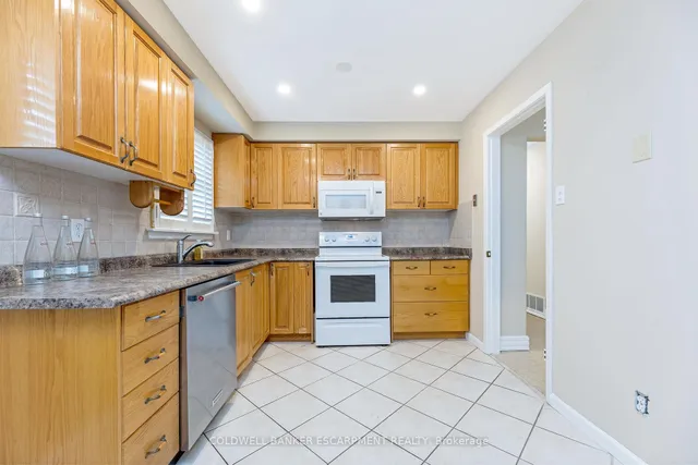 Additional image 12 of 37 Grassmere Cres