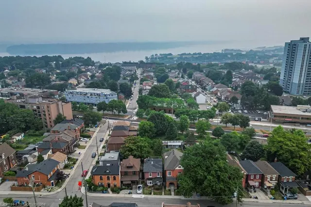 Additional image 35 of 24 Florence St