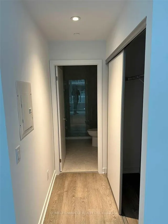 Additional image 13 of 1926 Lakeshore Blvd Unit 3811