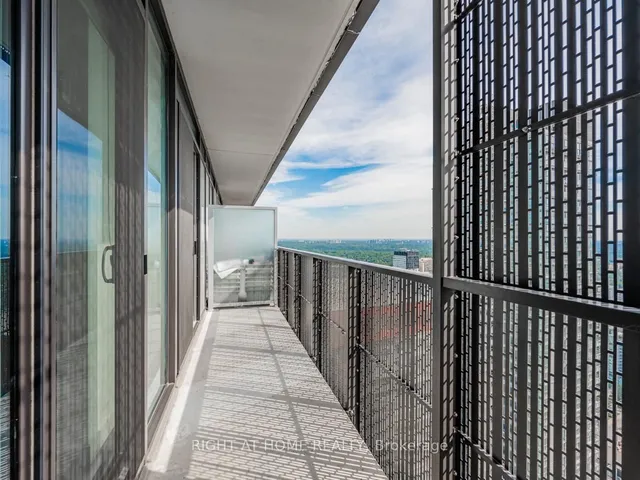 Additional image 15 of 8 Eglinton Ave Unit 3809