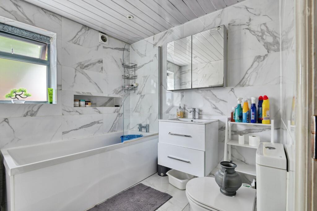 Additional image 5 of Hodge Hill Road, Birmingham, B34