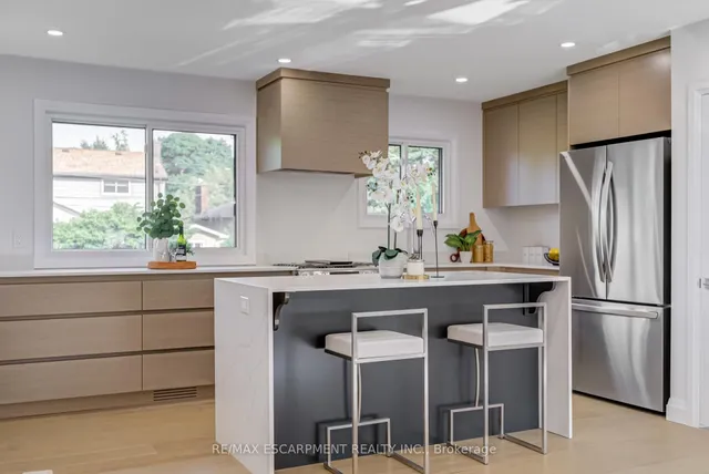 Additional image 16 of 13 Skyland Dr