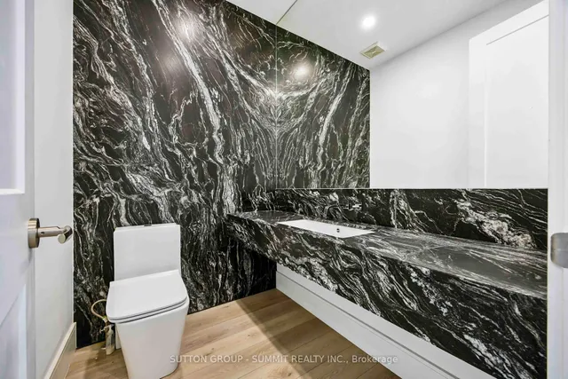 Additional image 10 of 127 Munro Blvd