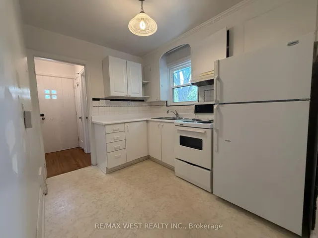 Additional image 3 of 27 Frater Ave