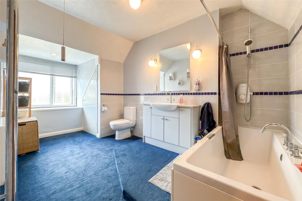 Additional image 10 of Mount Drive, Park Street, St. Albans, Hertfordshire, AL2