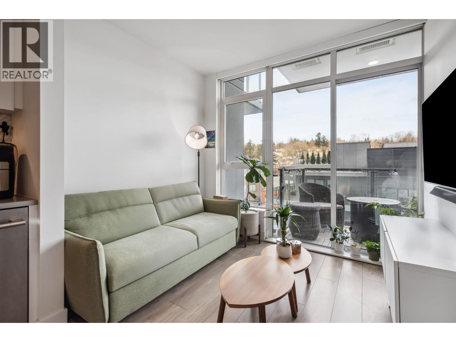 702 3581 E KENT AVE NORTH|Vancouver, British Columbia V5S0H6