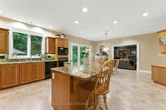 Additional image 16 of 31 Cullum Dr