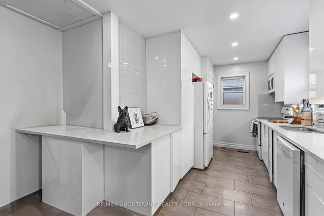 Additional image 21 of 1314 Fisher Ave