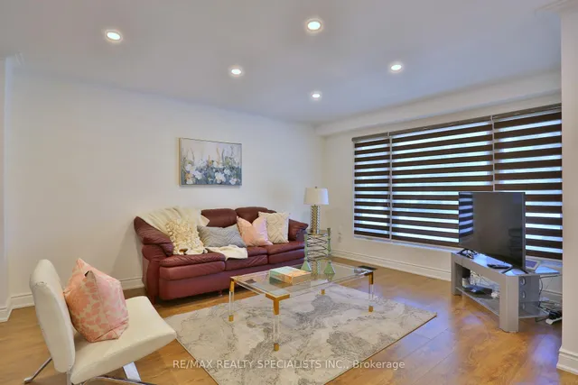 Additional image 6 of 55 Clayhall Cres