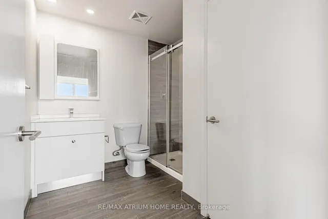 Additional image 18 of 75 Canterbury Pl Unit 2102