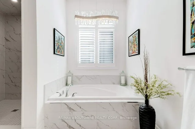 Additional image 17 of 47 Legacy Lane