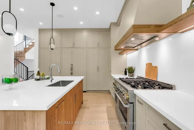 Additional image 15 of 16 Humheller Rd